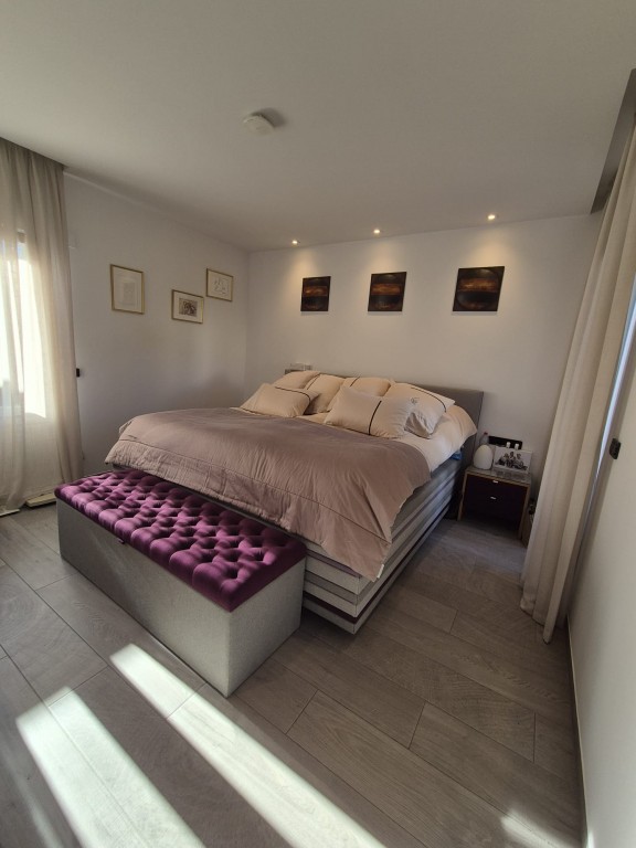 For sale - 2 Bedroom 2 Bathroom Villa in La Finca Golf Resort - Inland  - Alicante