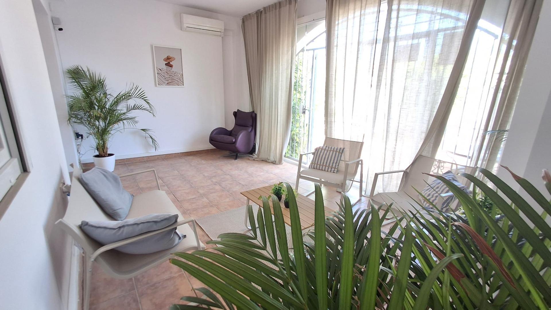 For sale - 3 Bedroom 1 Bathroom Town House in Orihuela Costa - Playa Flamenca  - Alicante