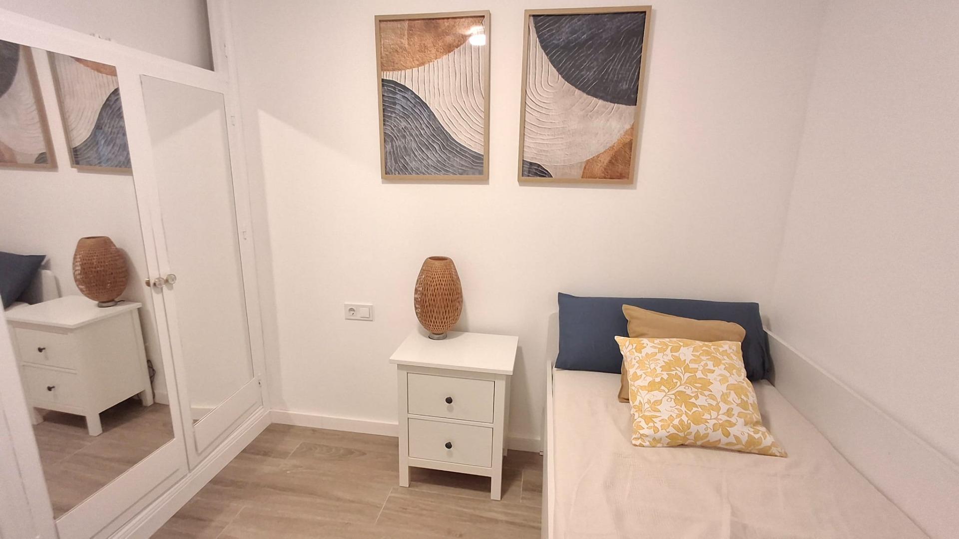 For sale - 3 Bedroom 1 Bathroom Town House in Orihuela Costa - Playa Flamenca  - Alicante