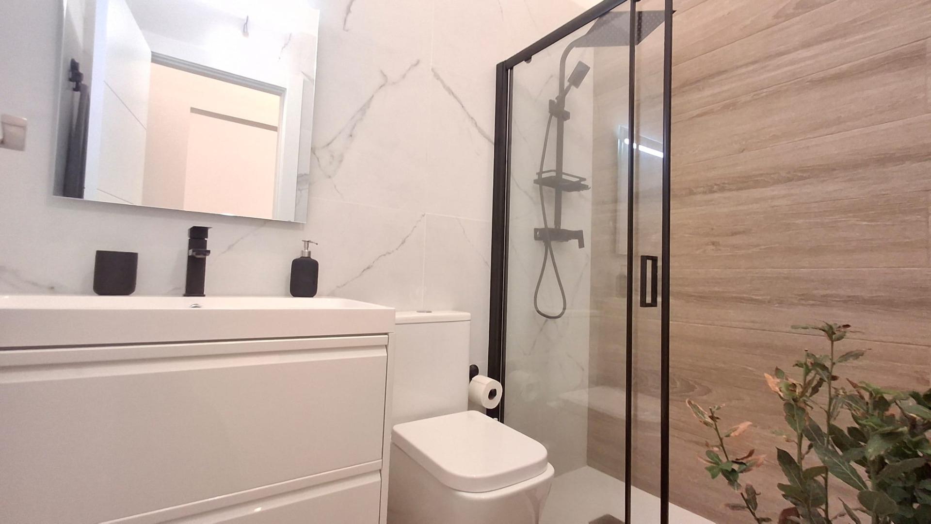 For sale - 3 Bedroom 1 Bathroom Town House in Orihuela Costa - Playa Flamenca  - Alicante