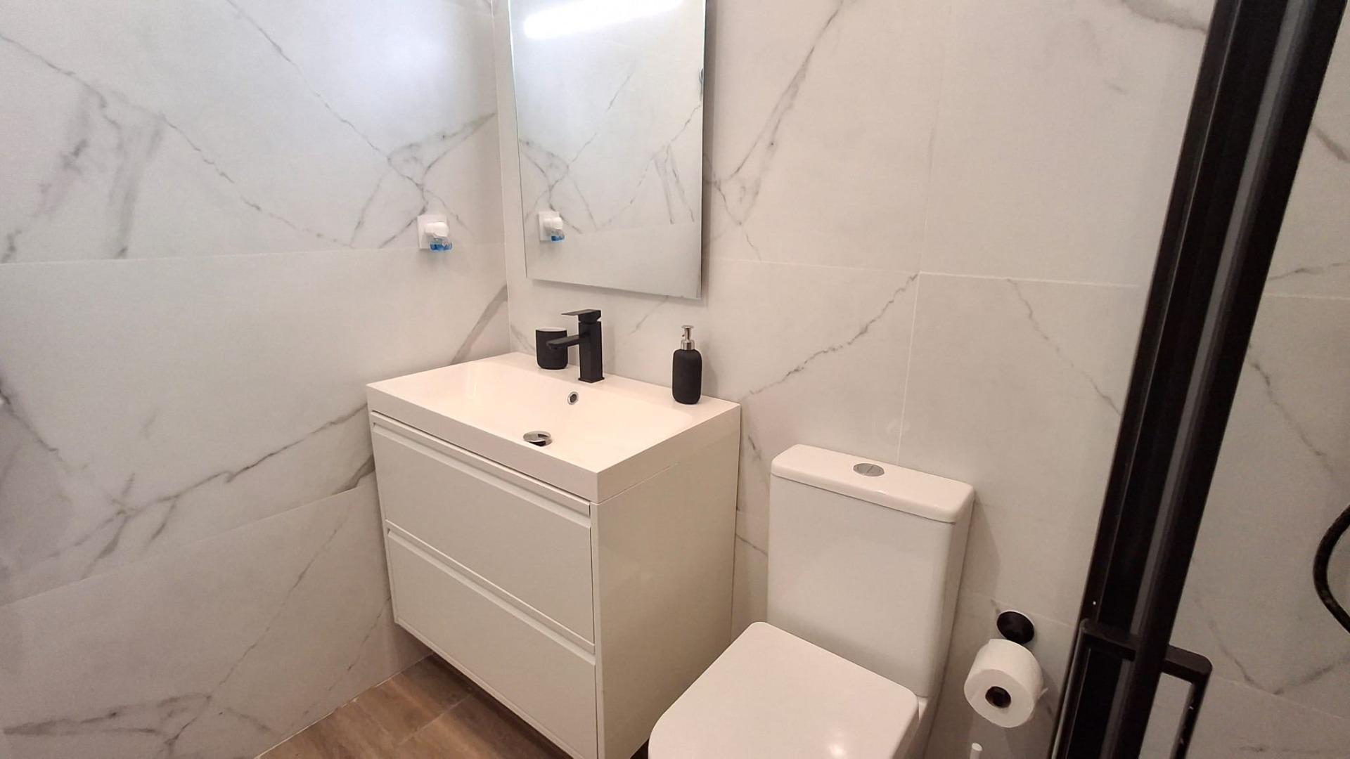 For sale - 3 Bedroom 1 Bathroom Town House in Orihuela Costa - Playa Flamenca  - Alicante