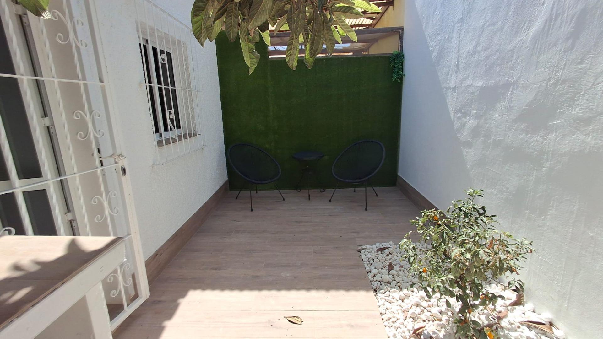 For sale - 3 Bedroom 1 Bathroom Town House in Orihuela Costa - Playa Flamenca  - Alicante