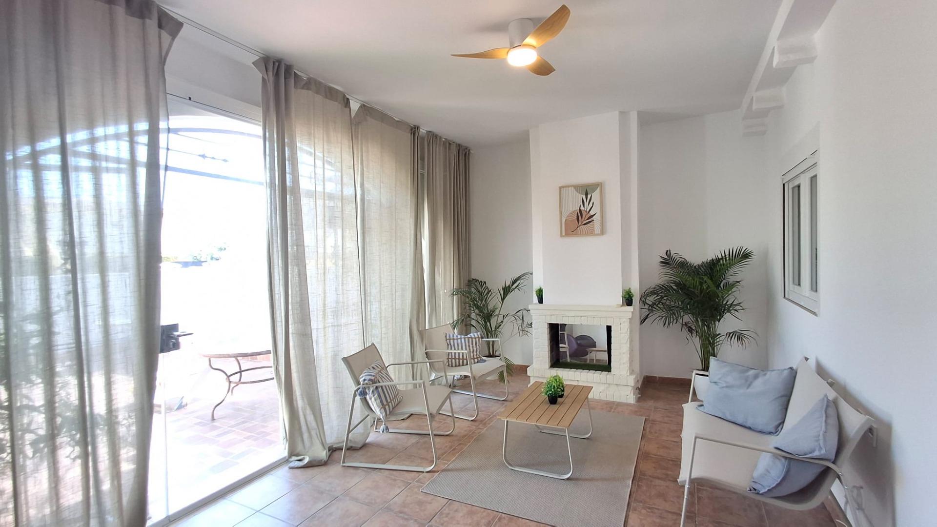 For sale - 3 Bedroom 1 Bathroom Town House in Orihuela Costa - Playa Flamenca  - Alicante