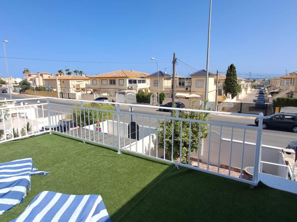 3 Bedroom 1 Bathroom Town House in Orihuela Costa