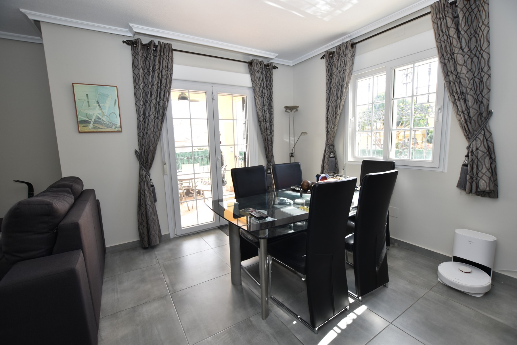 For sale - 3 Bedroom 2 Bathroom Villa in Orihuela Costa - Costa Blanca  - Alicante