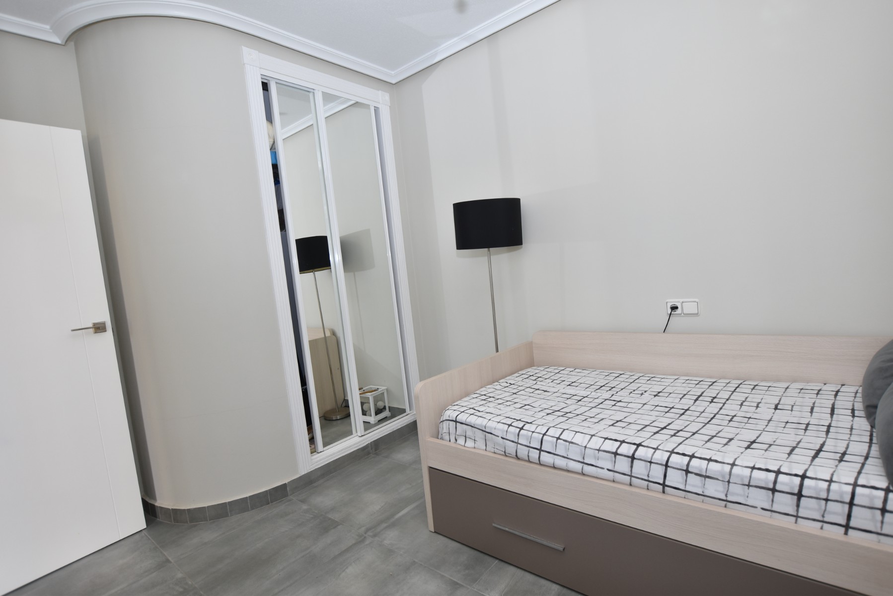 For sale - 3 Bedroom 2 Bathroom Villa in Orihuela Costa - Costa Blanca  - Alicante