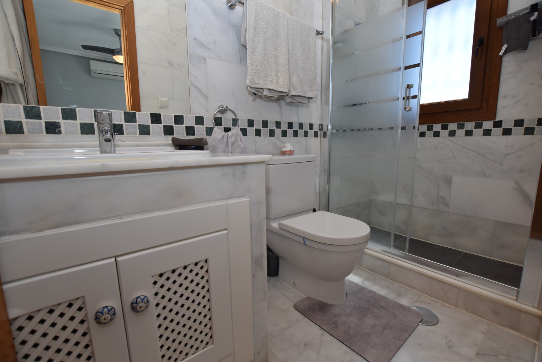 For sale - 2 Bedroom 2 Bathroom Apartment in Algorfa - Inland  - Alicante