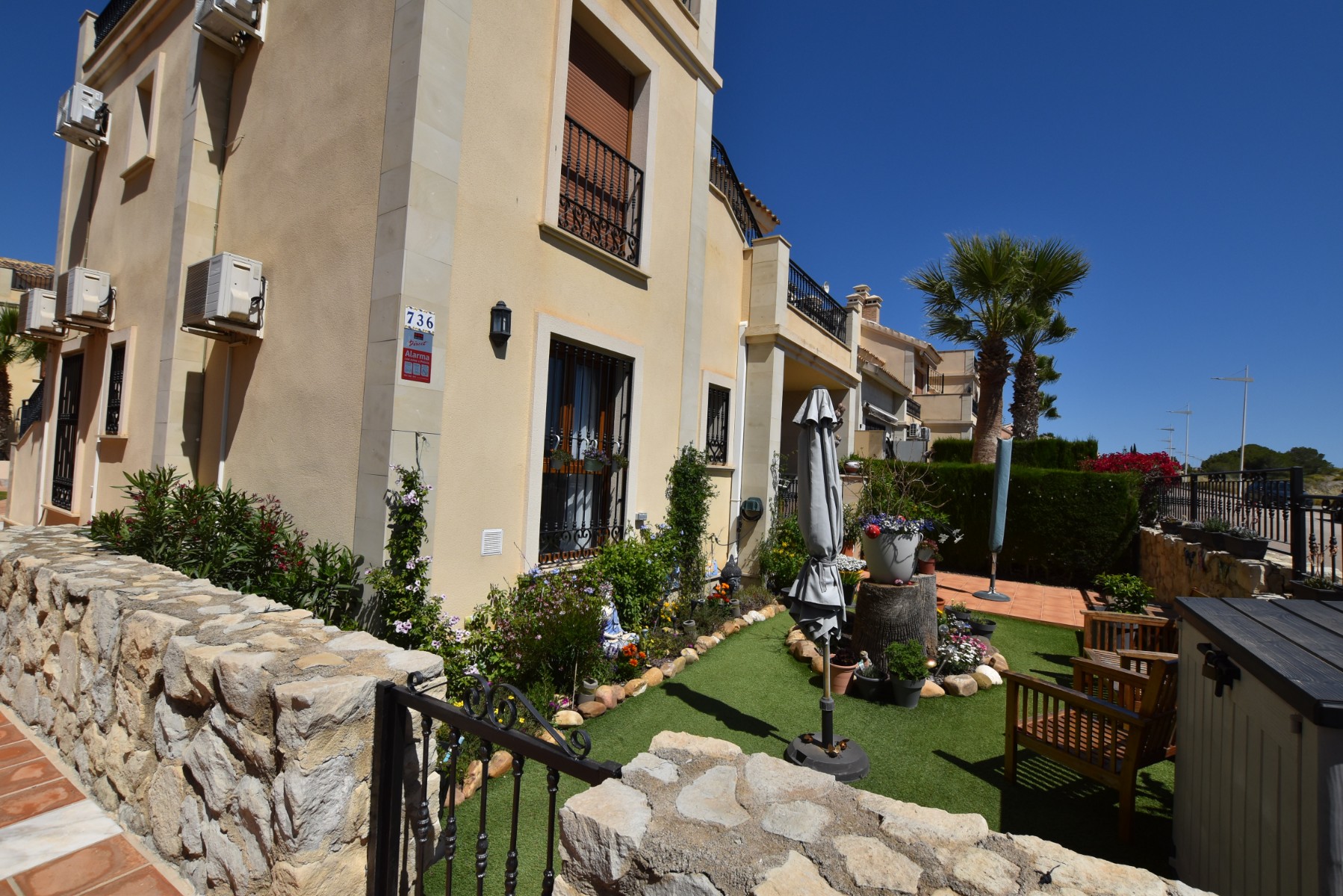 For sale - 2 Bedroom 2 Bathroom Apartment in Algorfa - Inland  - Alicante