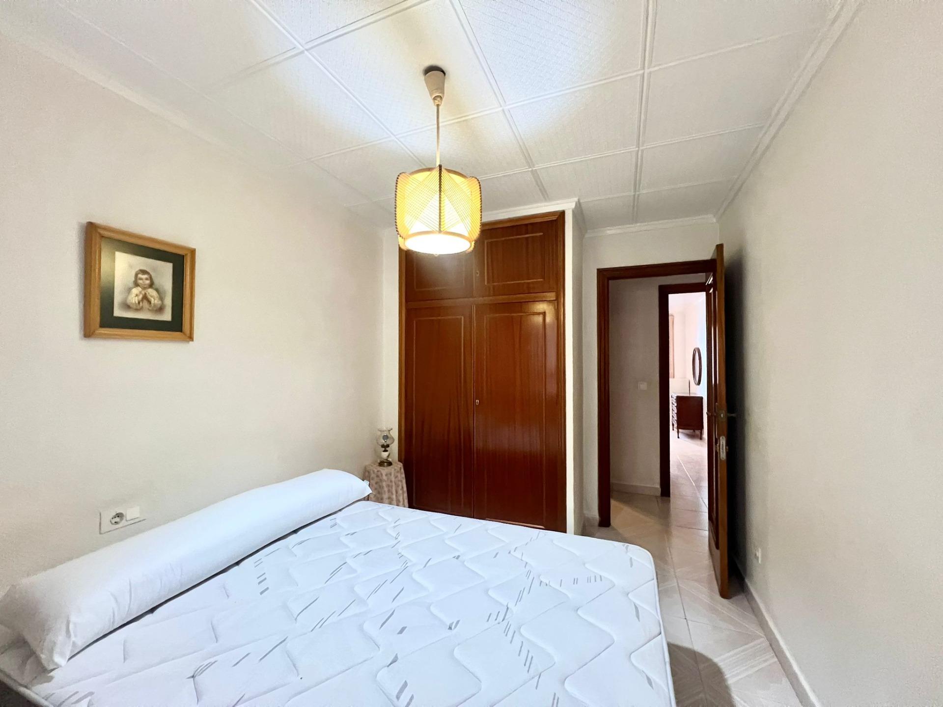 For sale - 3 Bedroom 1 Bathroom Apartment in Torrevieja - Acequion  - Alicante