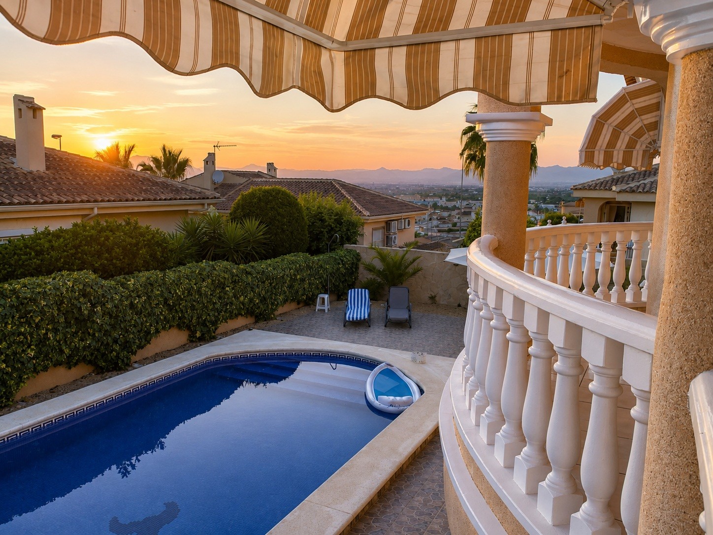 For sale - 4 Bedroom 3 Bathroom Villa in Rojales - Inland  - Alicante