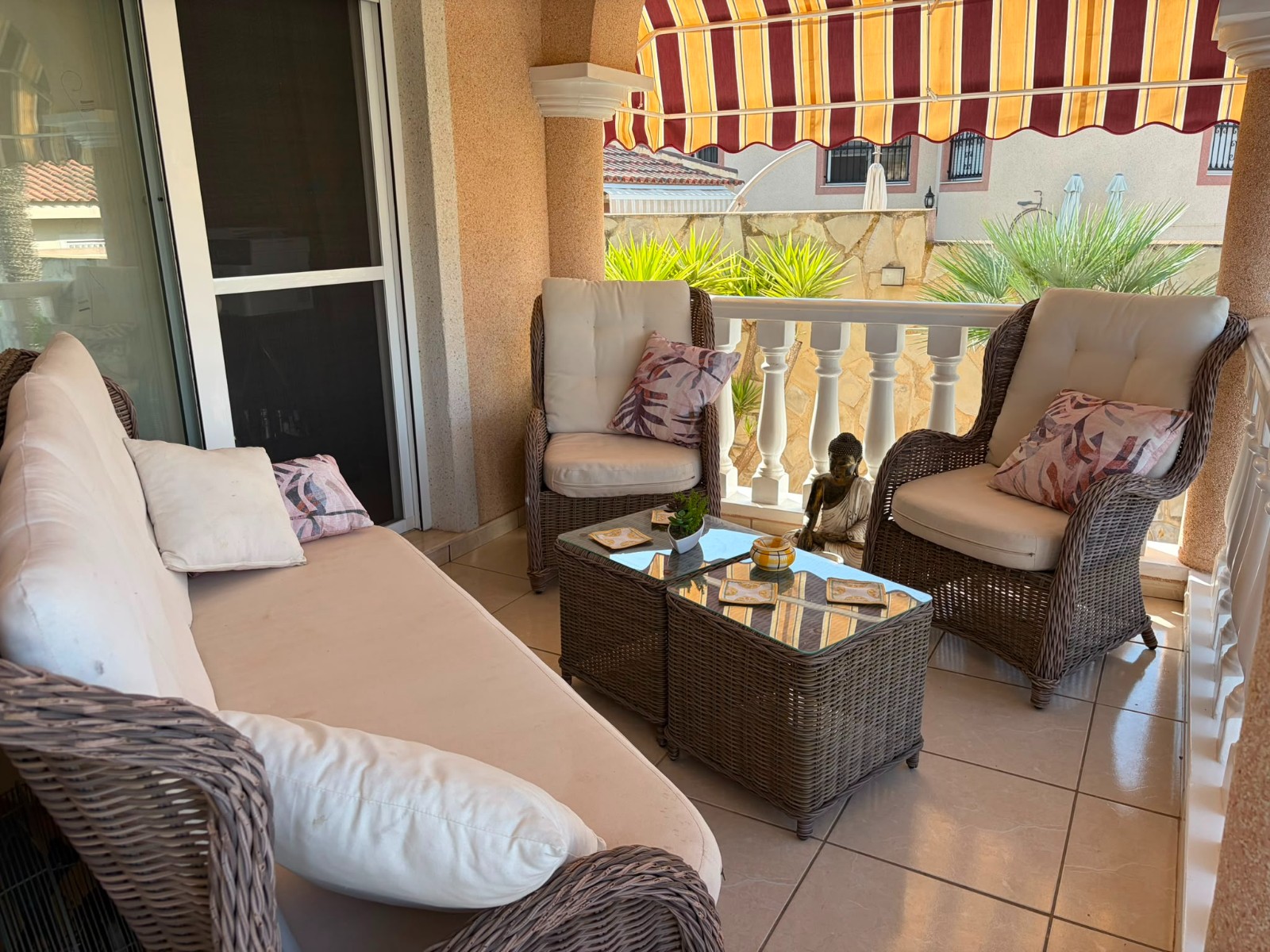 For sale - 4 Bedroom 3 Bathroom Villa in Rojales - Inland  - Alicante
