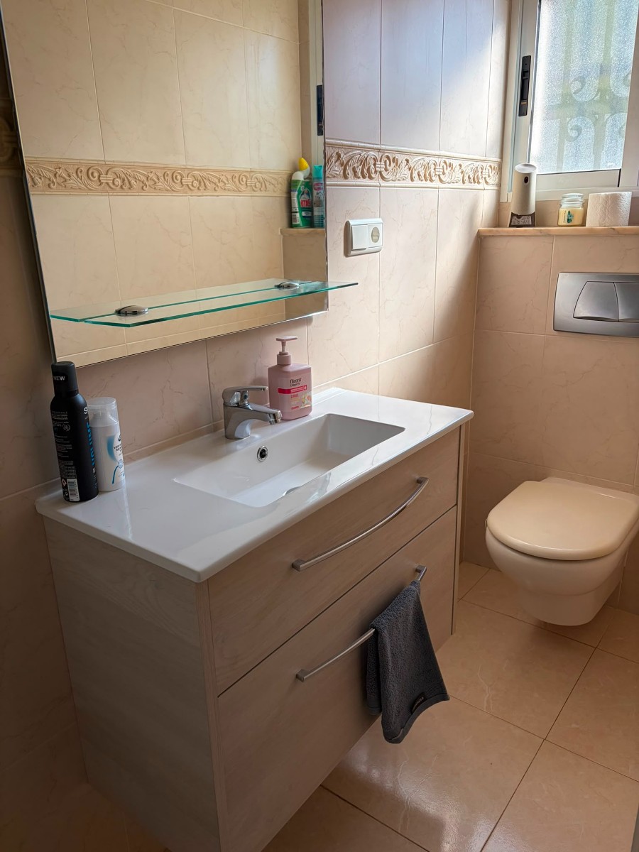 For sale - 4 Bedroom 3 Bathroom Villa in Rojales - Inland  - Alicante