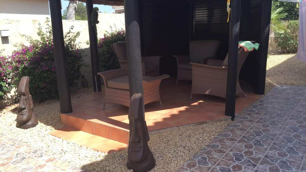 For sale - 4 Bedroom 3 Bathroom Villa in Rojales -  - Alicante