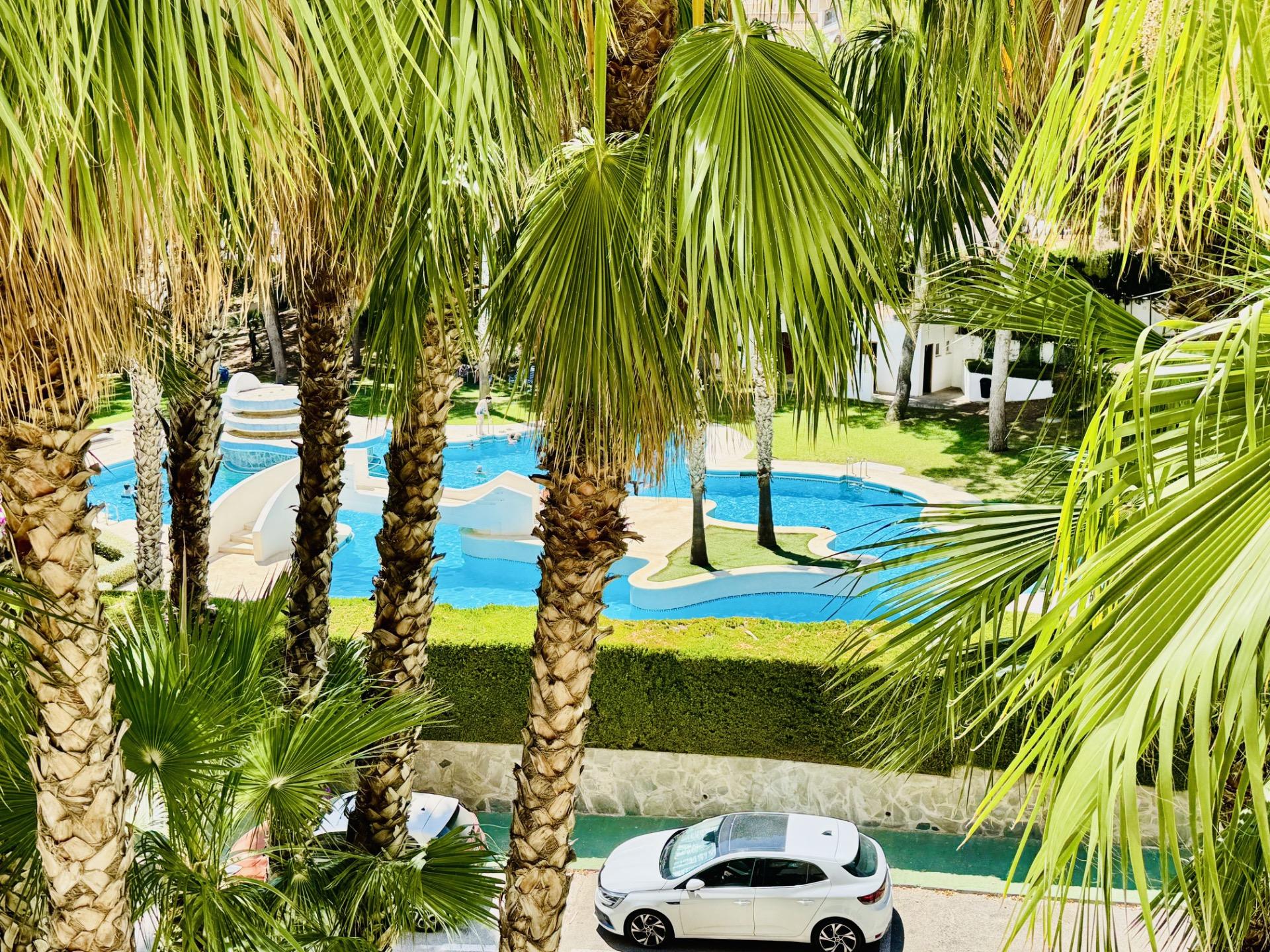 For sale - 2 Bedroom 1 Bathroom Apartment in Orihuela Costa - Altos De Campoamor  - Alicante