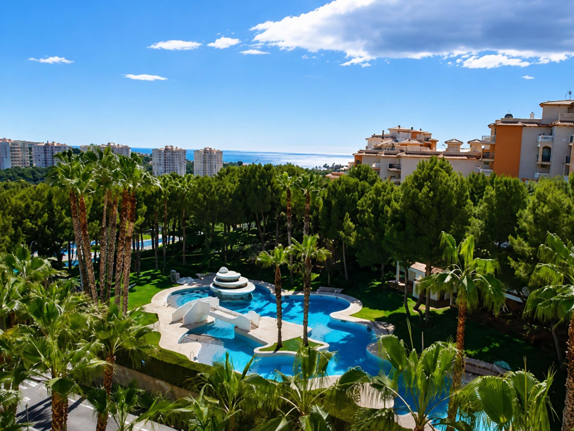 For sale - 2 Bedroom 1 Bathroom Apartment in Orihuela Costa - Altos De Campoamor  - Alicante