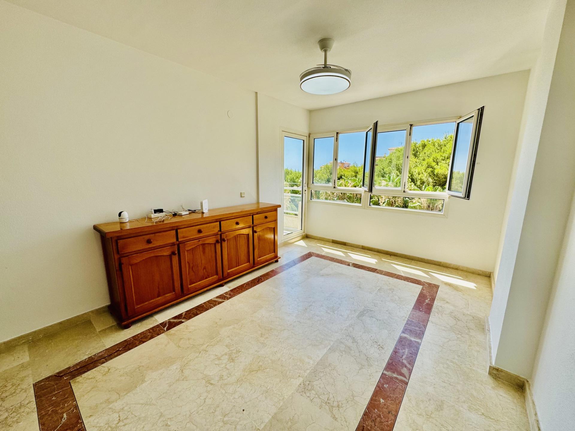 For sale - 2 Bedroom 1 Bathroom Apartment in Orihuela Costa - Altos De Campoamor  - Alicante