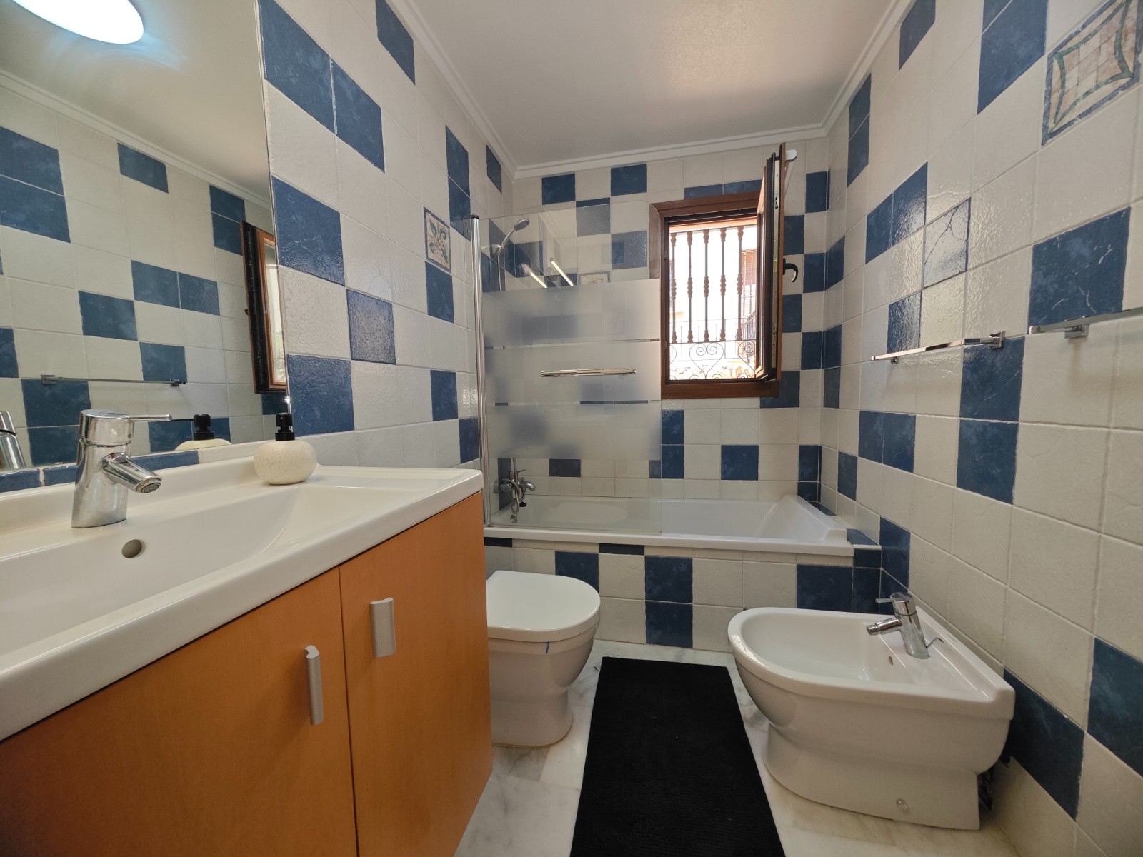 For sale - 2 Bedroom 2 Bathroom Apartment in Algorfa - Inland  - Alicante