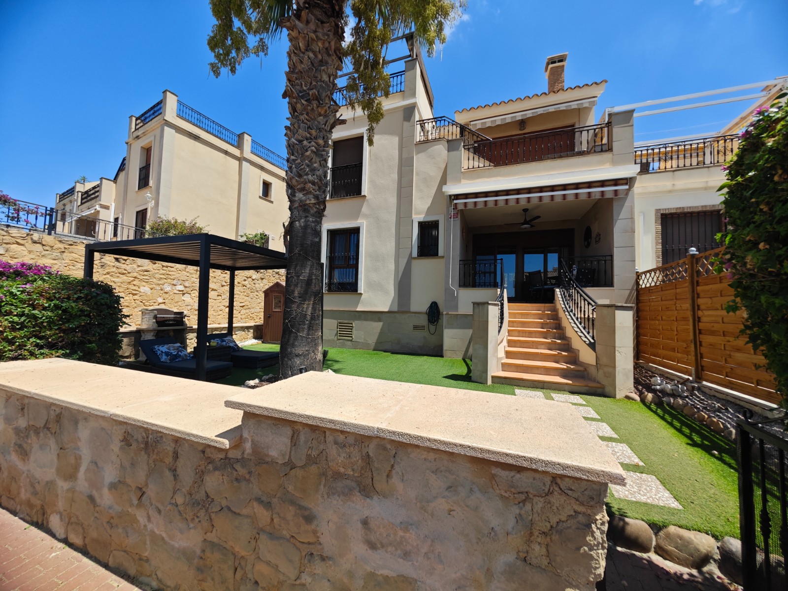 For sale - 2 Bedroom 2 Bathroom Apartment in Algorfa - Inland  - Alicante