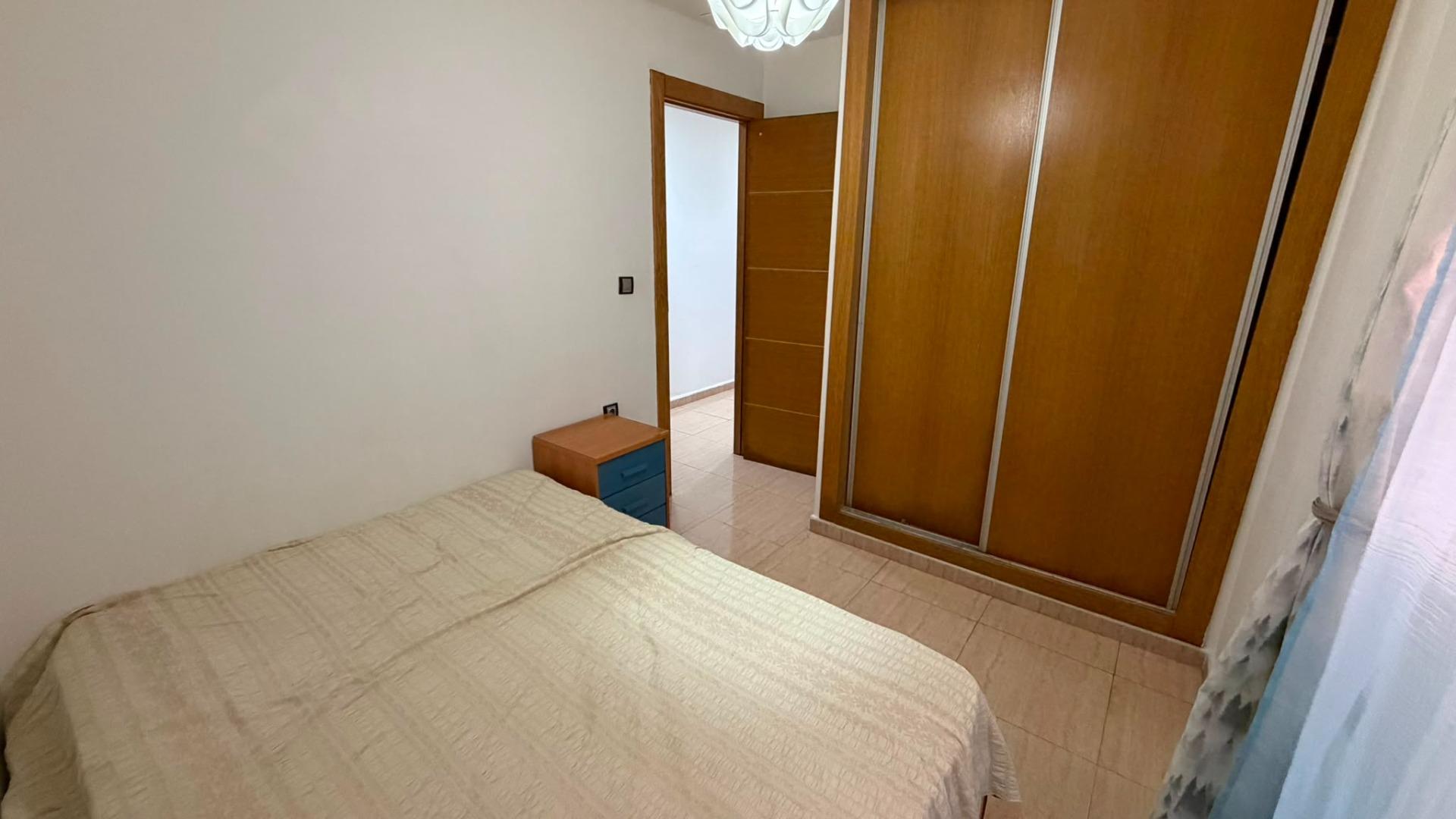 For sale - 2 Bedroom 1 Bathroom Apartment in Torrevieja - Torrevieja  - Alicante