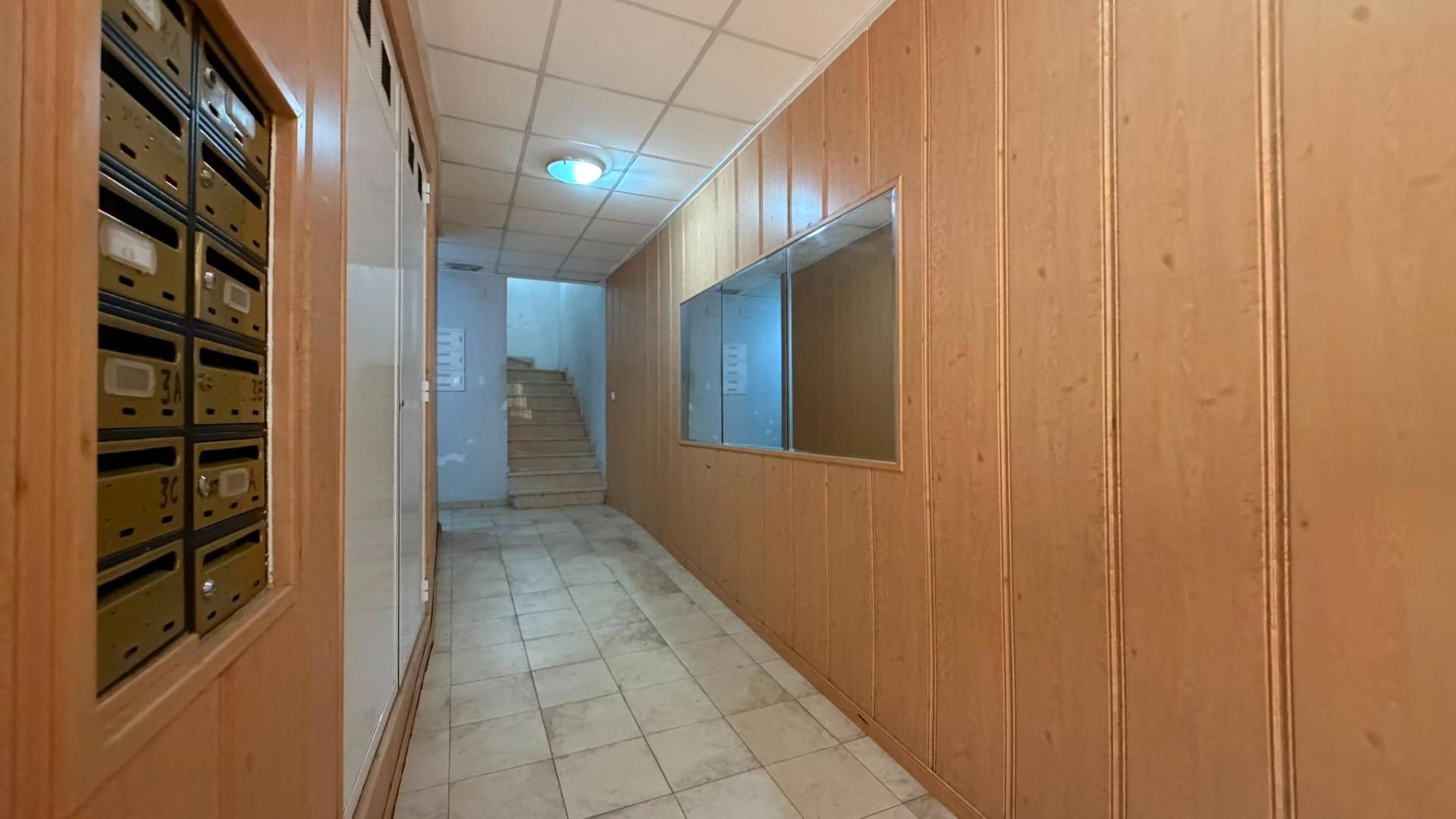 For sale - 2 Bedroom 1 Bathroom Apartment in Torrevieja - Torrevieja  - Alicante