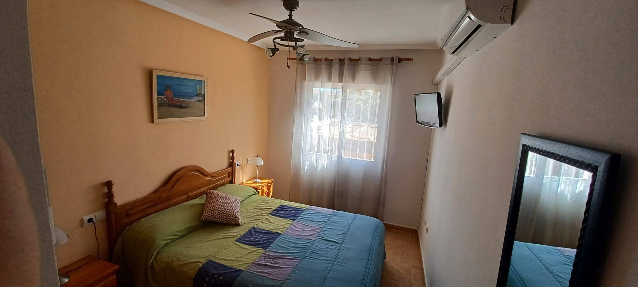 For sale - 3 Bedroom 2 Bathroom Bungalow in Orihuela Costa - Los Almendros-la Florida  - Alicante