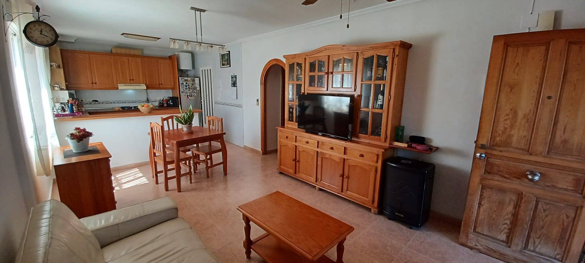 For sale - 3 Bedroom 2 Bathroom Bungalow in Orihuela Costa - Los Almendros-la Florida  - Alicante