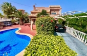 27-127-519-11-1121/80861, 3 Bedroom 2 Bathroom Villa in Torrevieja