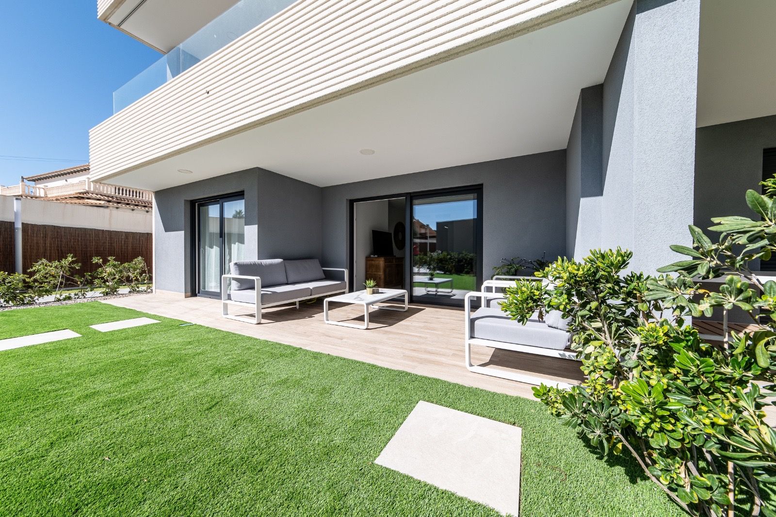 For sale - 2 Bedroom 2 Bathroom Apartment in Torrevieja - Costa Blanca  - Alicante