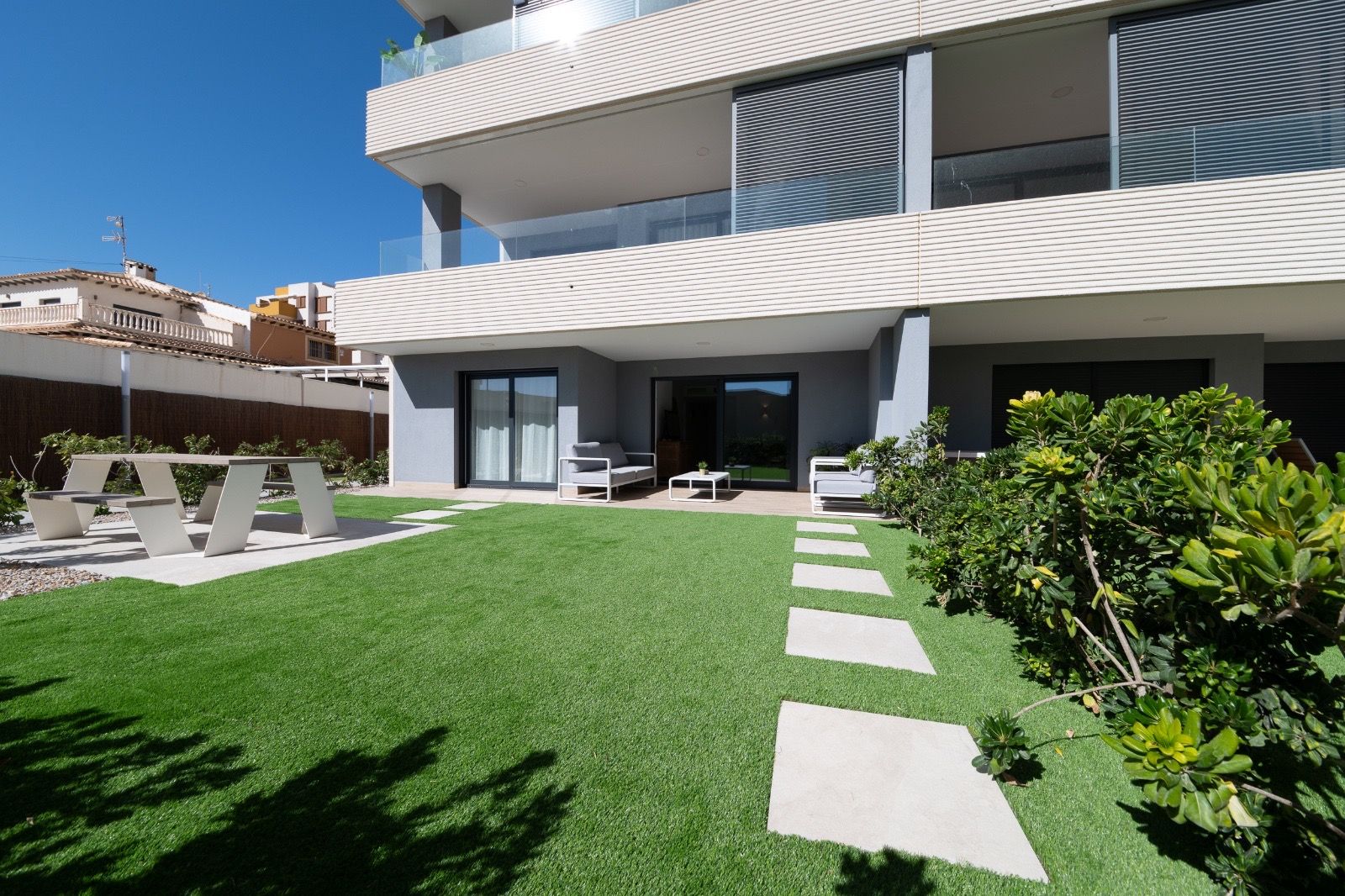 For sale - 2 Bedroom 2 Bathroom Apartment in Torrevieja - Costa Blanca  - Alicante
