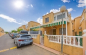 27-70-288-11-660/80863, 3 Bedroom 2 Bathroom Villa in Torrevieja