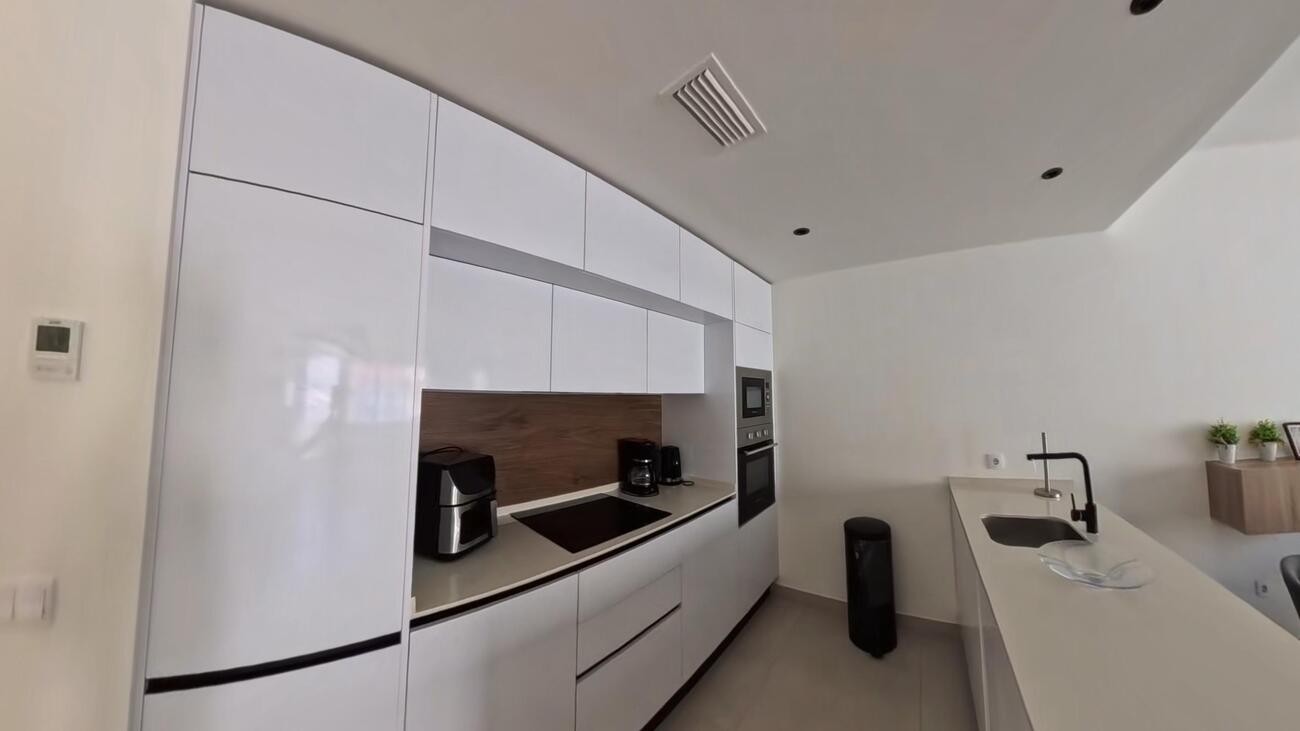For sale - 2 Bedroom 2 Bathroom Penthouse Penthouse in Torrevieja -  - Alicante