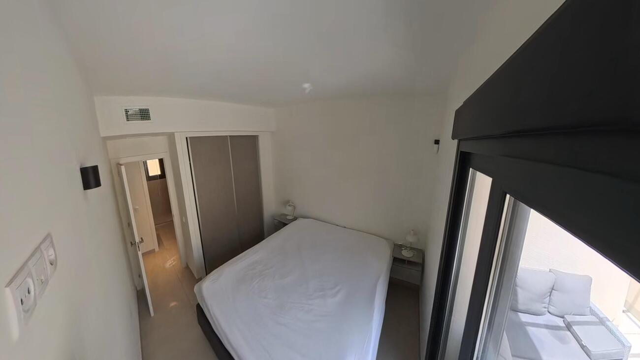 For sale - 2 Bedroom 2 Bathroom Penthouse Penthouse in Torrevieja -  - Alicante