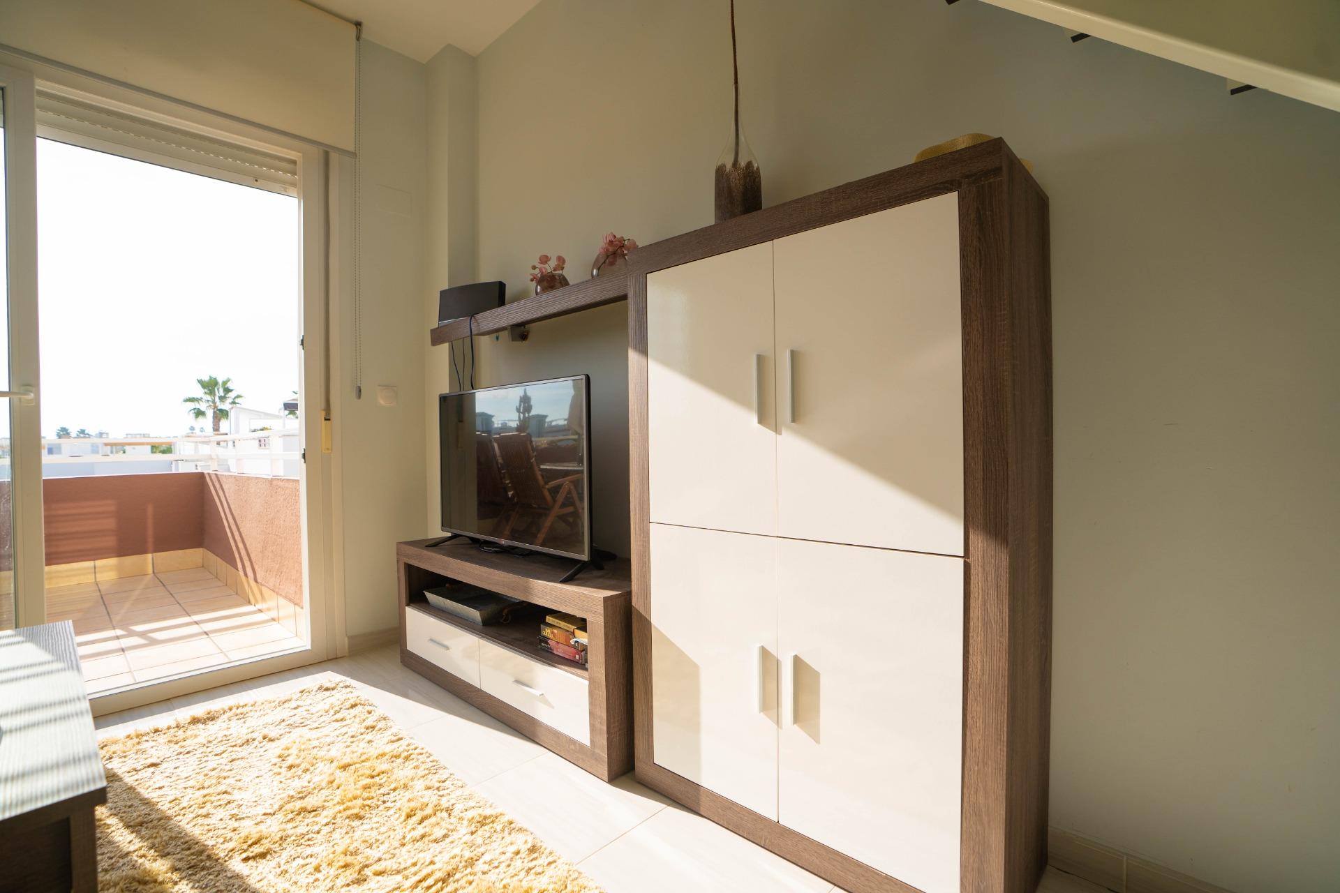 For sale - 2 Bedroom 1 Bathroom Apartment in Orihuela Costa - Rocio Del Mar  - Alicante