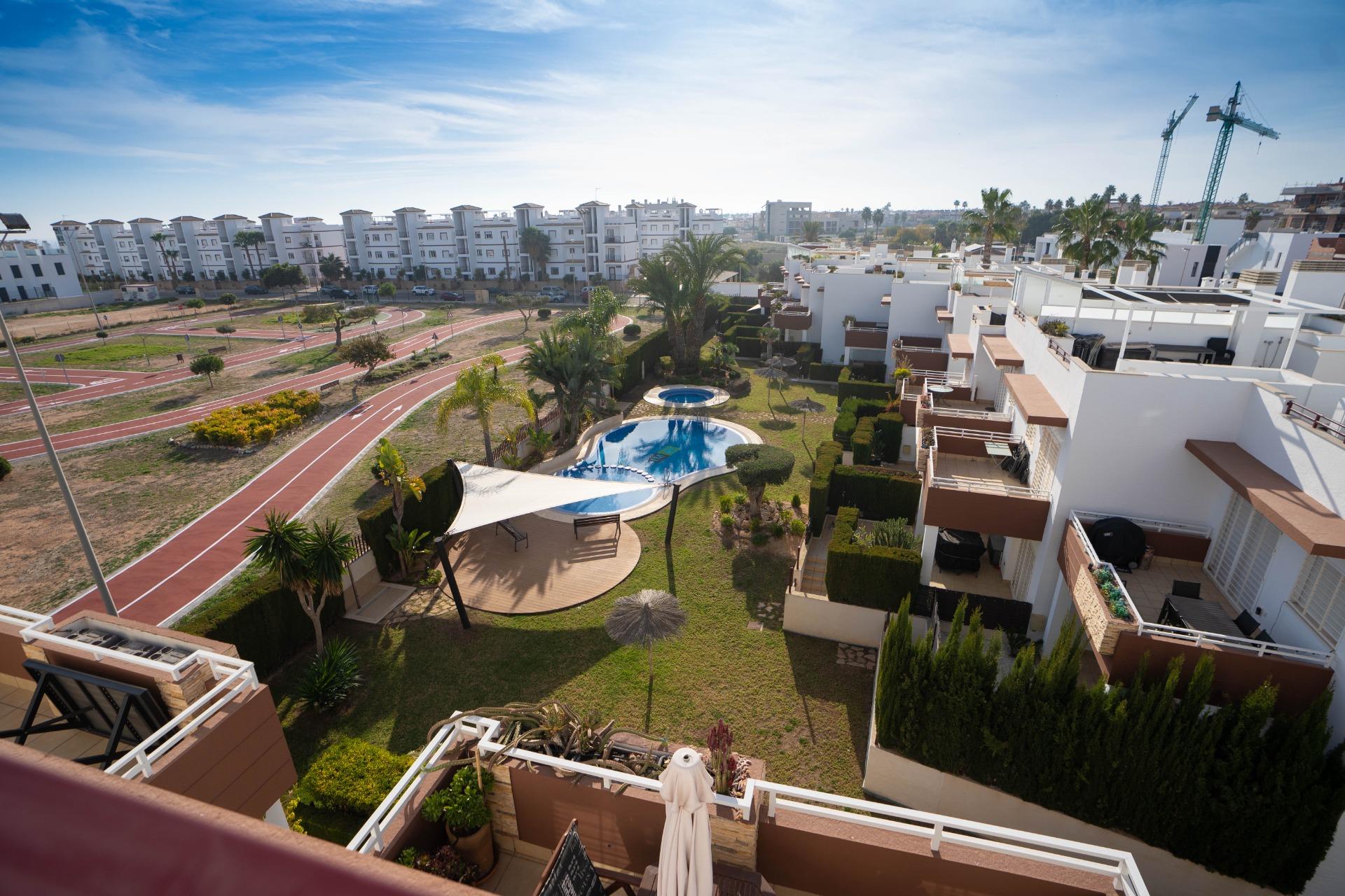For sale - 2 Bedroom 1 Bathroom Apartment in Orihuela Costa - Rocio Del Mar  - Alicante