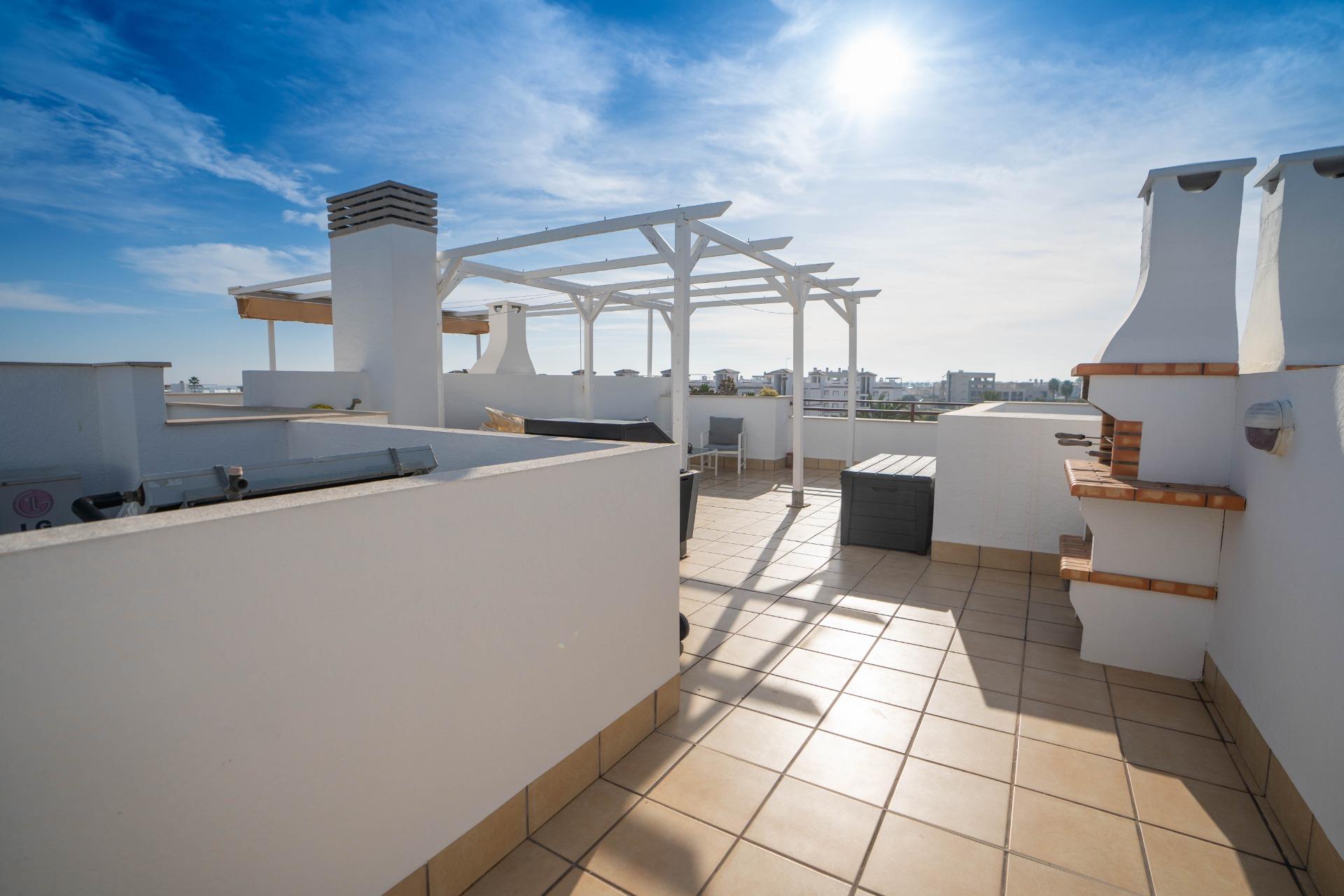 For sale - 2 Bedroom 1 Bathroom Apartment in Orihuela Costa - Rocio Del Mar  - Alicante