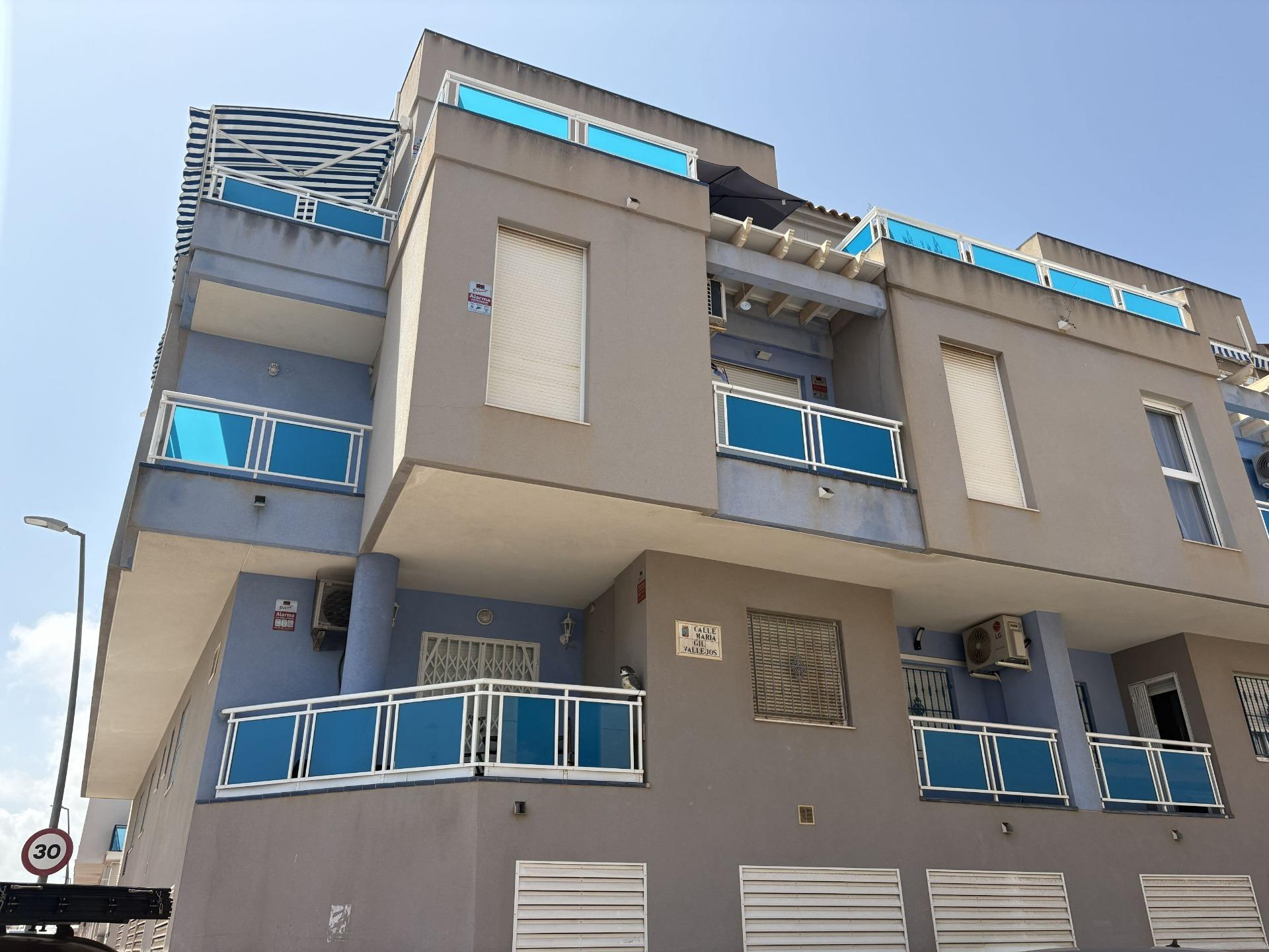 For sale - 2 Bedroom 1 Bathroom Apartment in Torrevieja - Playa Del Cura  - Alicante