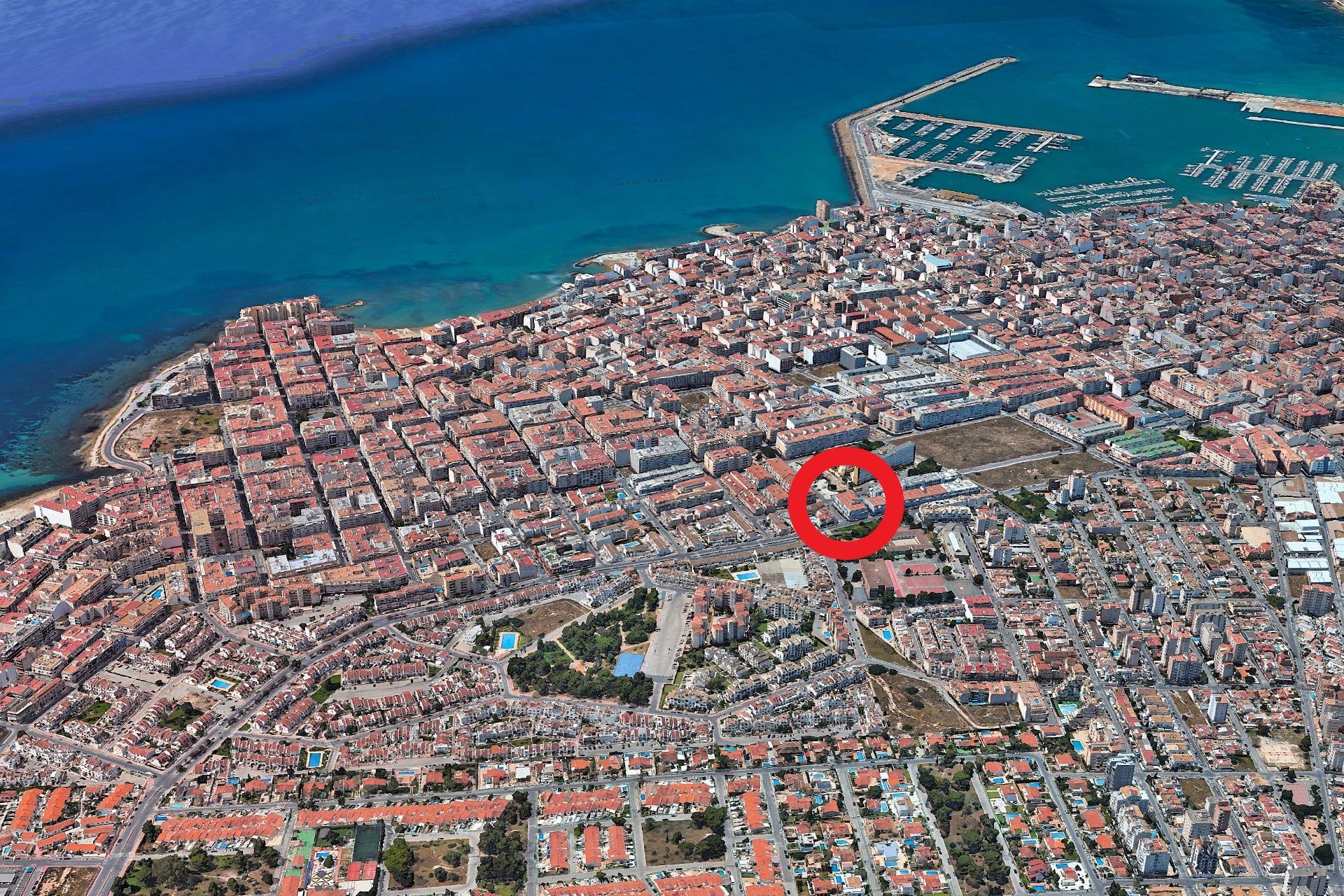 For sale - 2 Bedroom 1 Bathroom Apartment in Torrevieja - Playa Del Cura  - Alicante