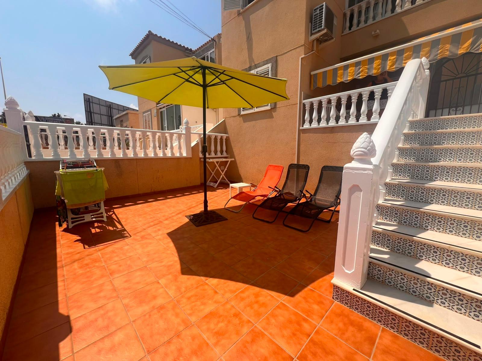 For sale - 2 Bedroom 1 Bathroom Bungalow in Torrevieja - Torrejón  - Alicante