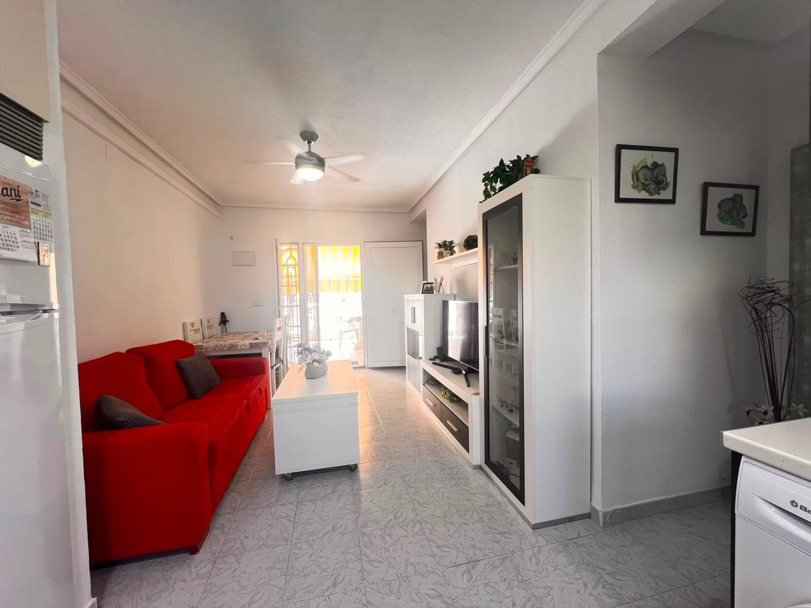 For sale - 2 Bedroom 1 Bathroom Bungalow in Torrevieja - Torrejón  - Alicante