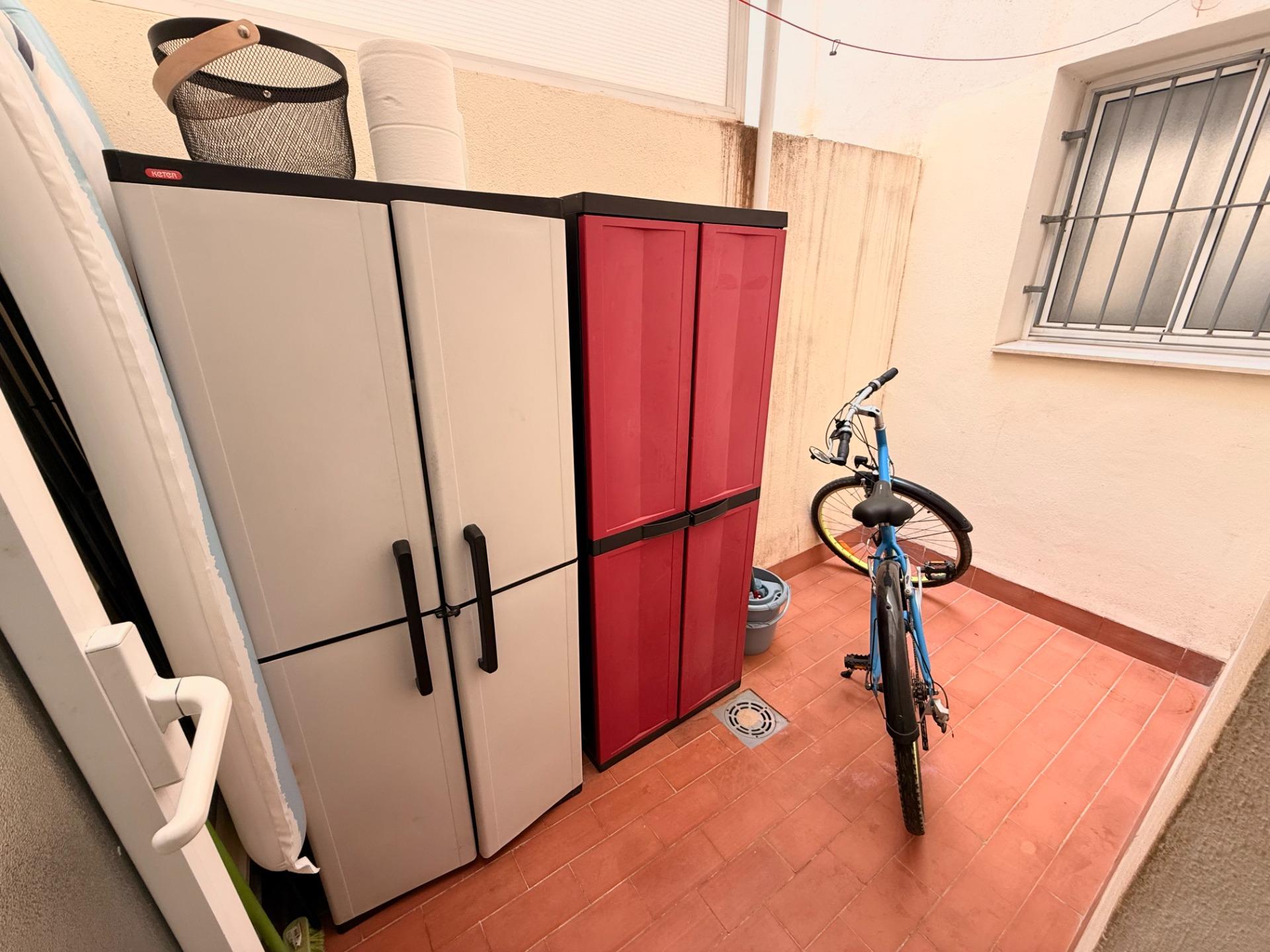 For sale - 2 Bedroom 1 Bathroom Apartment in Torrevieja - Estacion De Autobuses  - Alicante