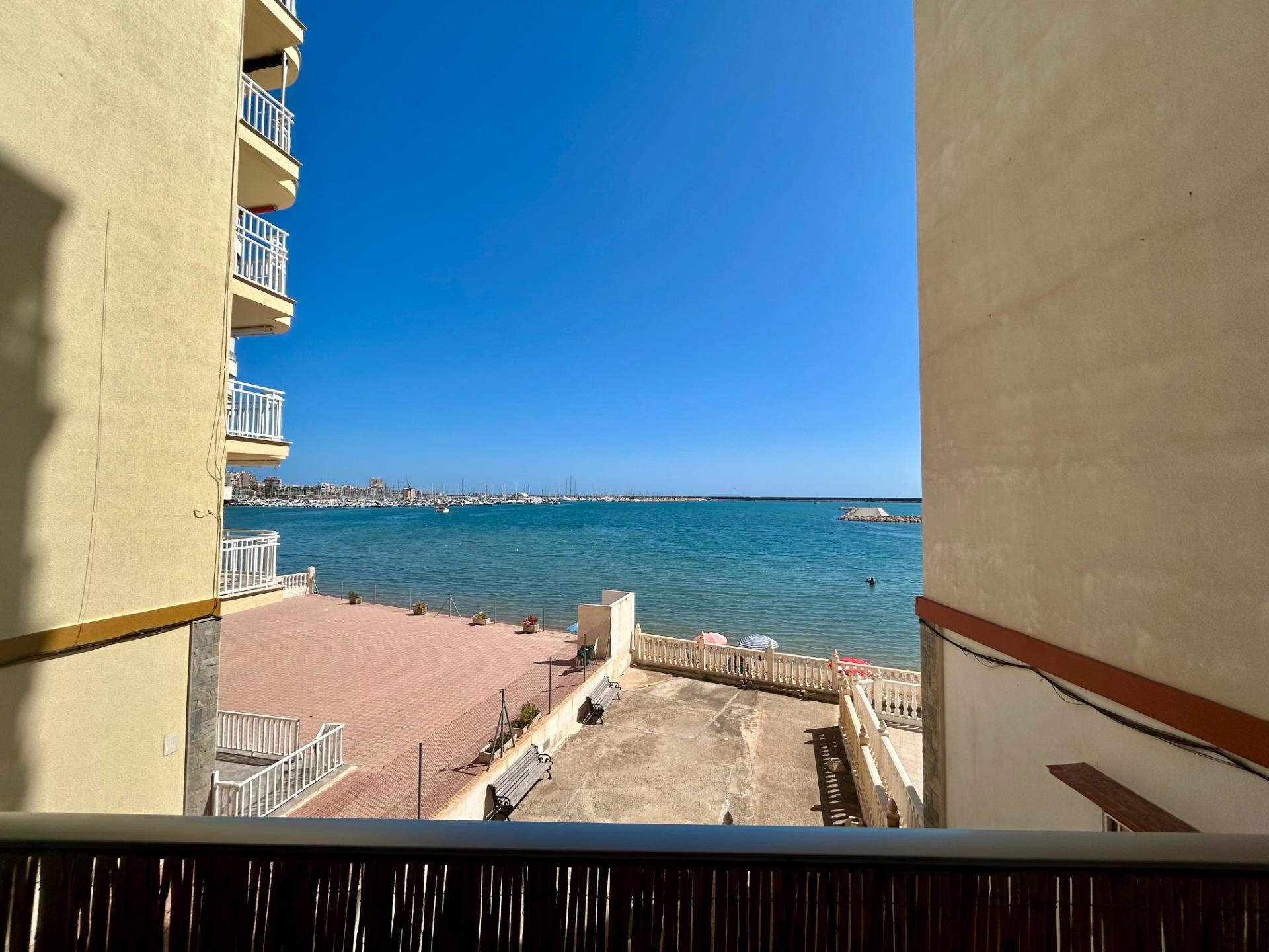 For sale - 2 Bedroom 2 Bathroom Apartment in Torrevieja - Acequion  - Alicante