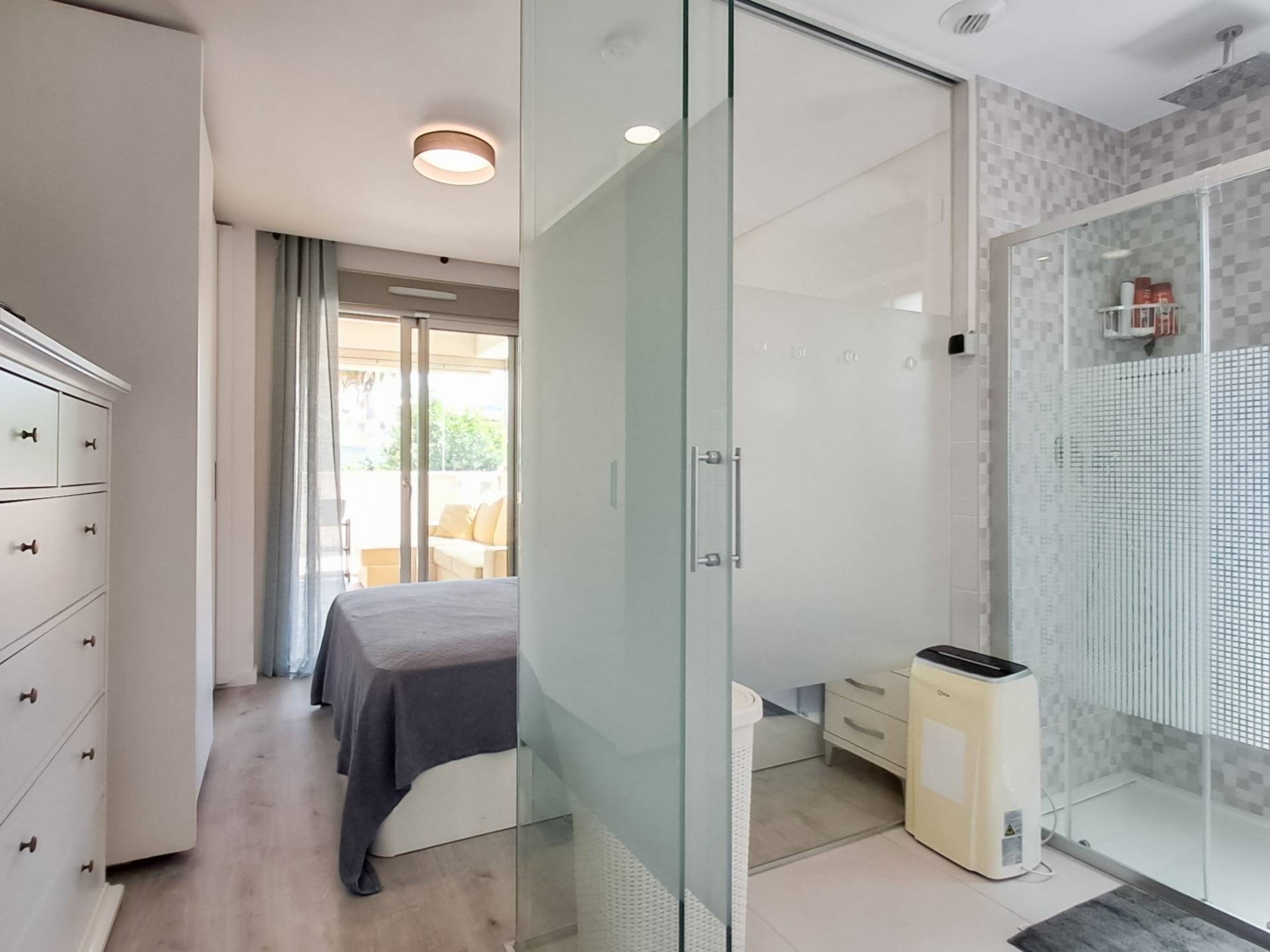For sale - 3 Bedroom 2 Bathroom Apartment in Orihuela Costa - Los Dolses  - Alicante