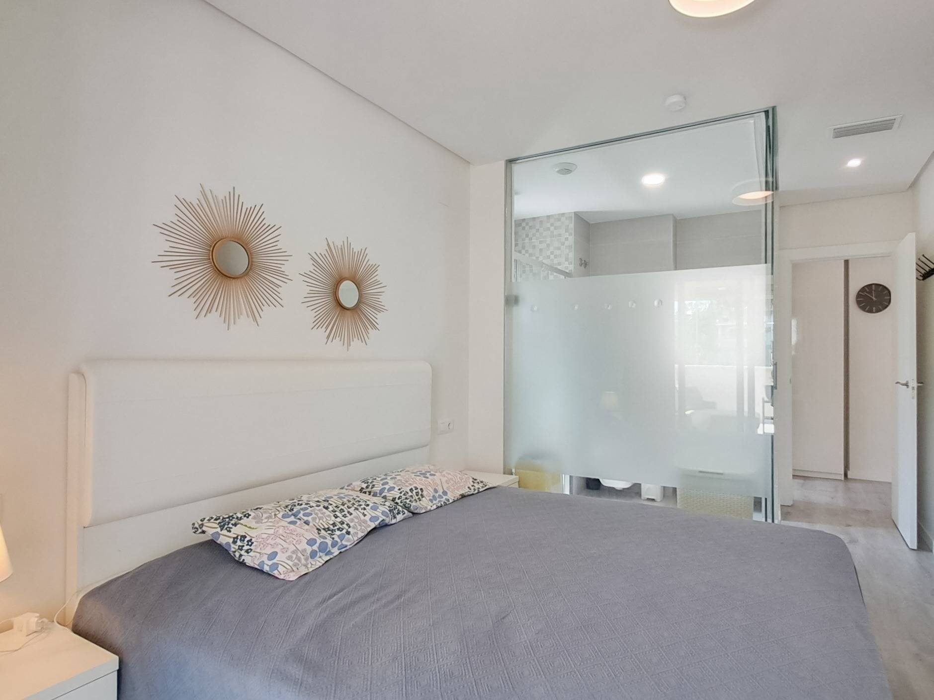 For sale - 3 Bedroom 2 Bathroom Apartment in Orihuela Costa - Los Dolses  - Alicante