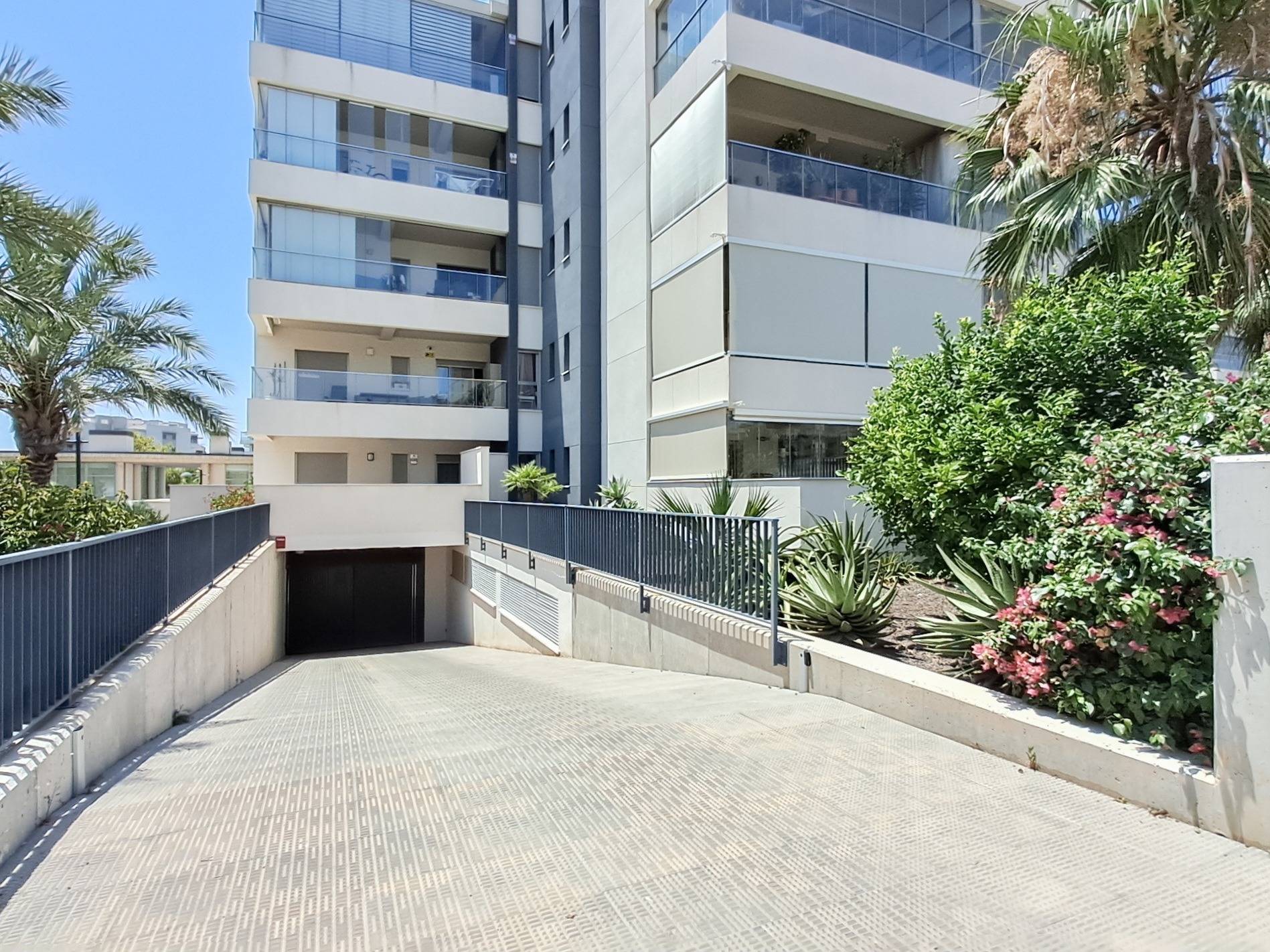 For sale - 3 Bedroom 2 Bathroom Apartment in Orihuela Costa - Los Dolses  - Alicante