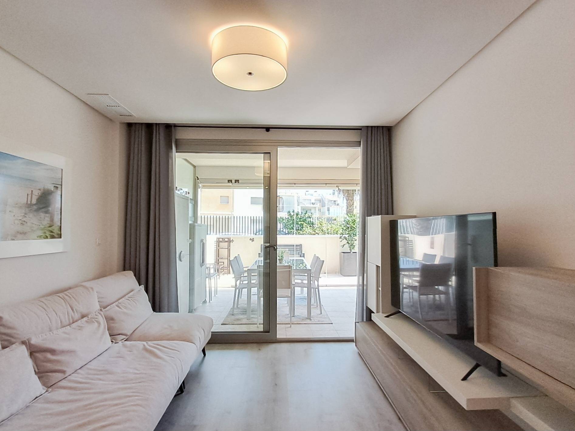 For sale - 3 Bedroom 2 Bathroom Apartment in Orihuela Costa - Los Dolses  - Alicante