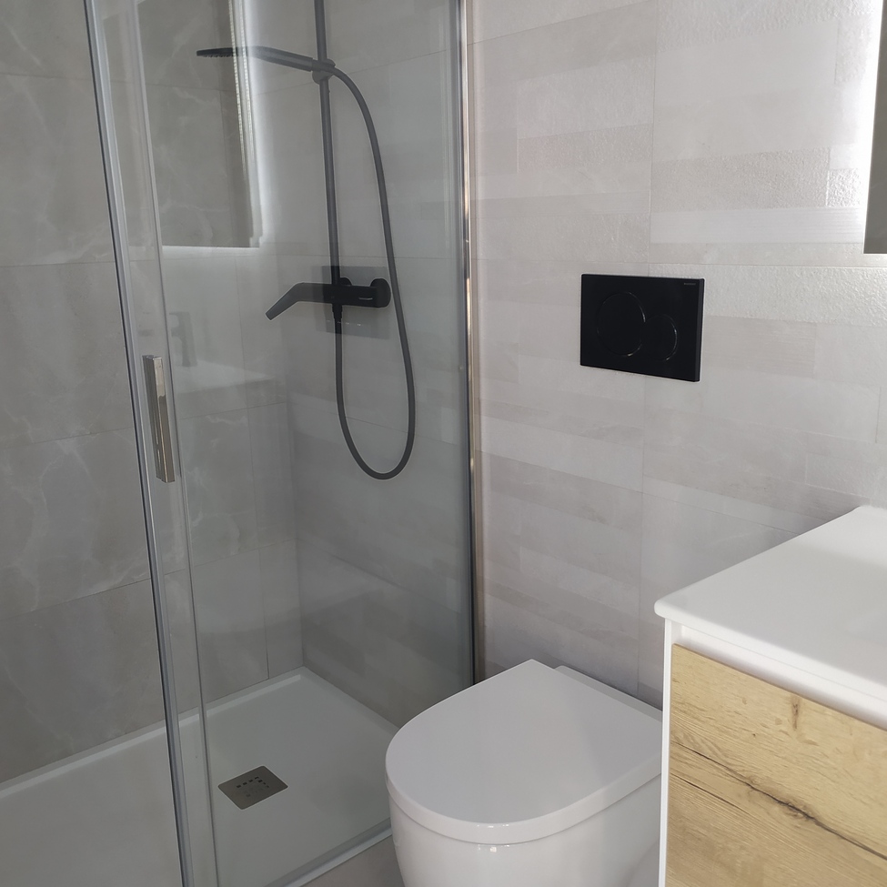 For sale - 2 Bedroom 2 Bathroom Apartment in Torrevieja - CENTRE PLAYA DEL CURA LAS PISCINAS  - Alicante