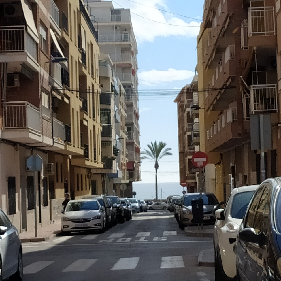 For sale - 2 Bedroom 2 Bathroom Apartment in Torrevieja - CENTRE PLAYA DEL CURA LAS PISCINAS  - Alicante