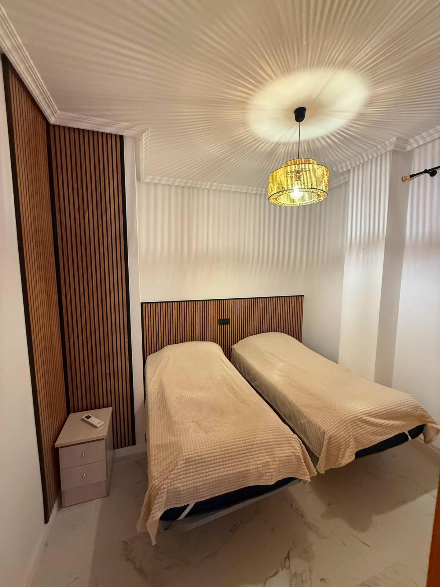 For sale - 2 Bedroom 1 Bathroom Apartment in Torrevieja - Acequion  - Alicante