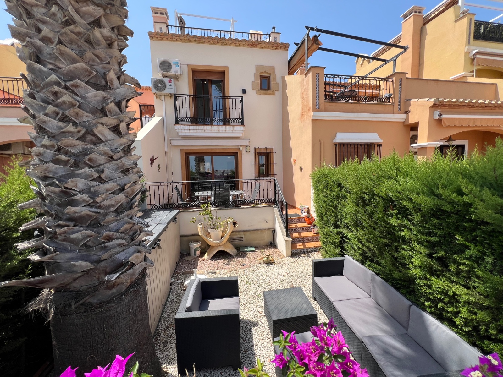 For sale - 2 Bedroom 1 Bathroom Town House in Algorfa - Inland  - Alicante