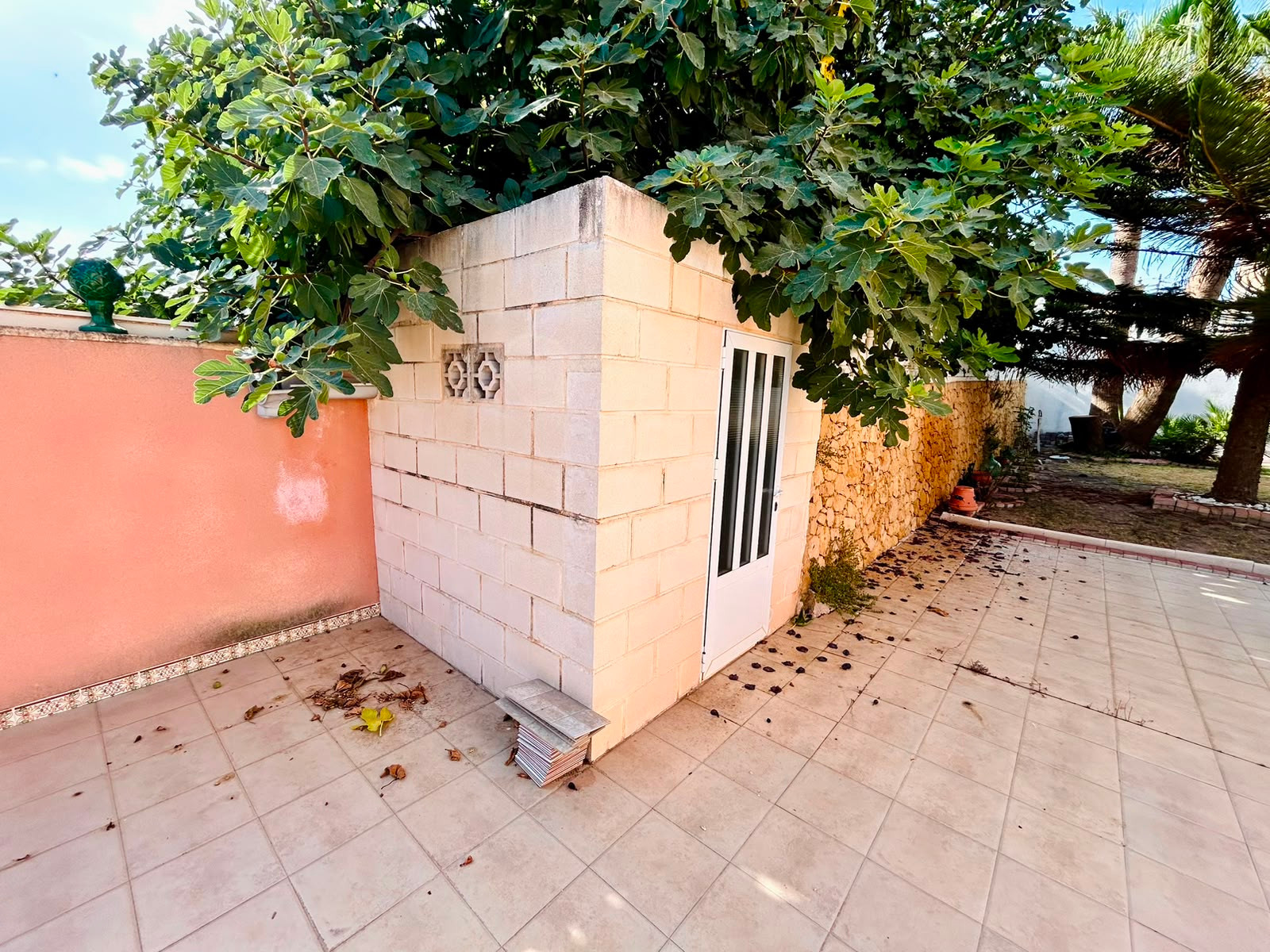 For sale - 2 Bedroom 2 Bathroom Villa in Orihuela - Inland  - Alicante
